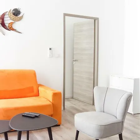 Aux Iles D'or Apartment Hyeres