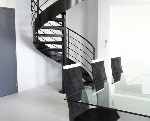 Aux Iles D'or Apartment